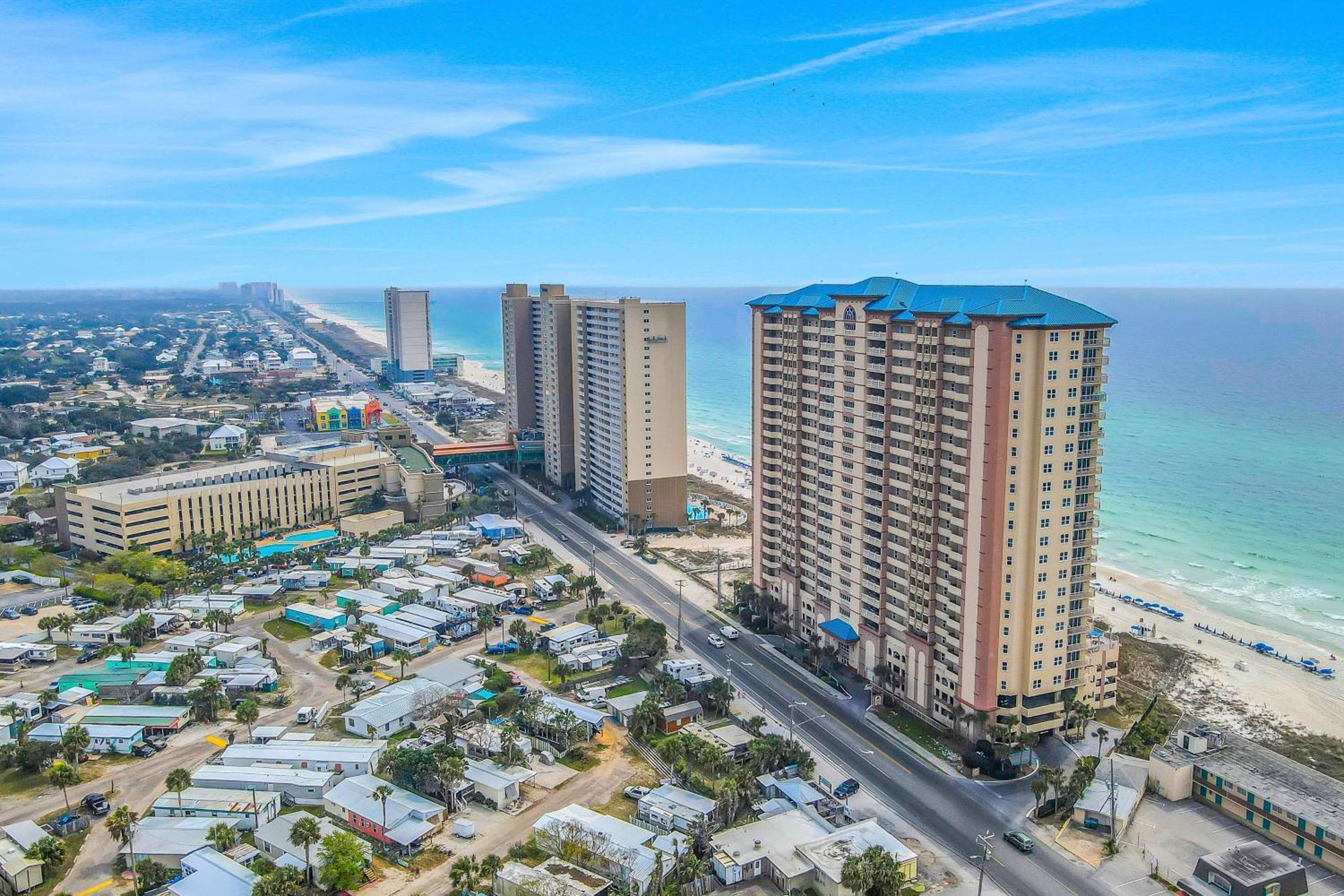 Apartment Sunrise Unit 1803